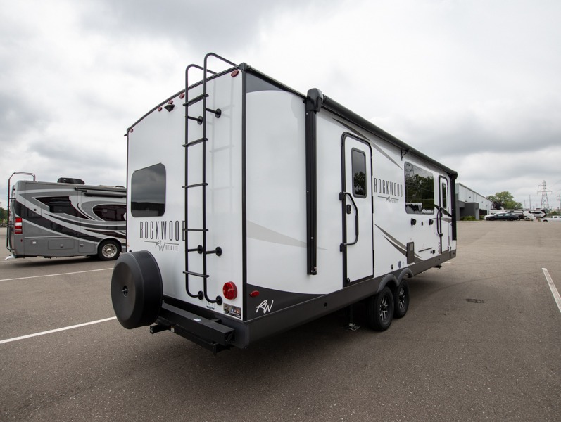 2025 Forest River Rockwood Ultra Lite 2619FK, $ 59,089