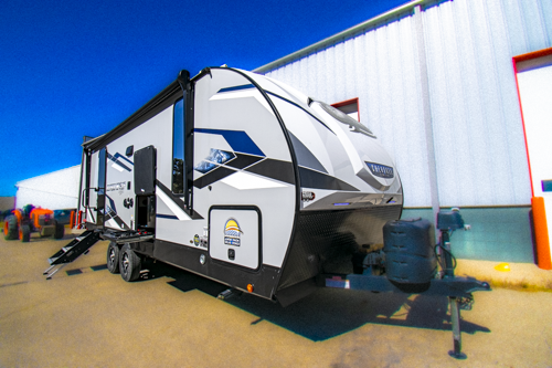 2023 Forest River Cherokee Alpha Wolf 22SW-L, $ 25,990