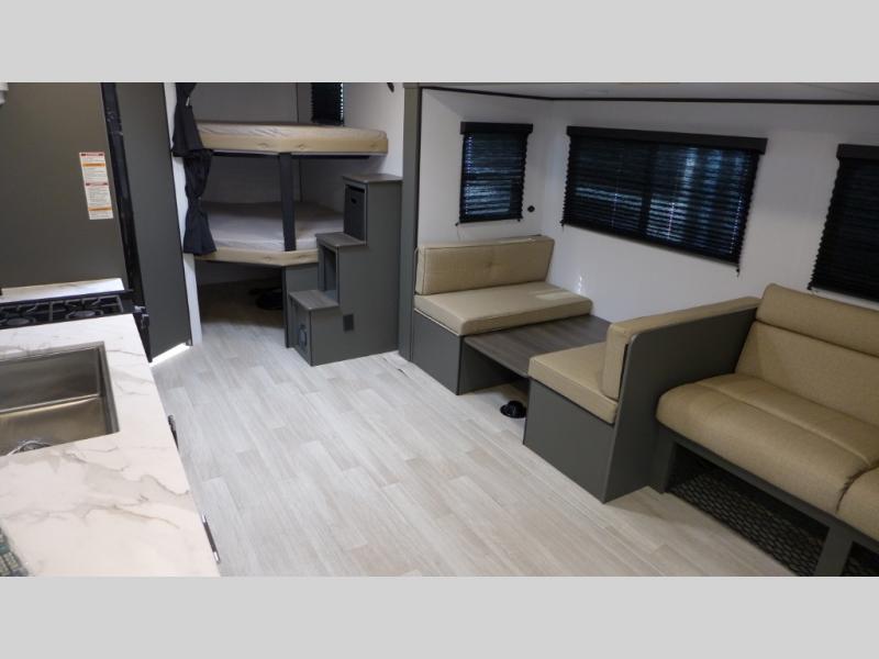 2026 Keystone Bullet Classic Dual Axle 26BHC Dual , $ 35,094