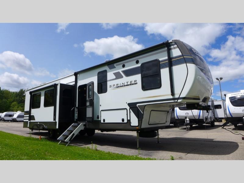 2025 Keystone Sprinter 3920DSL, $ 84,009