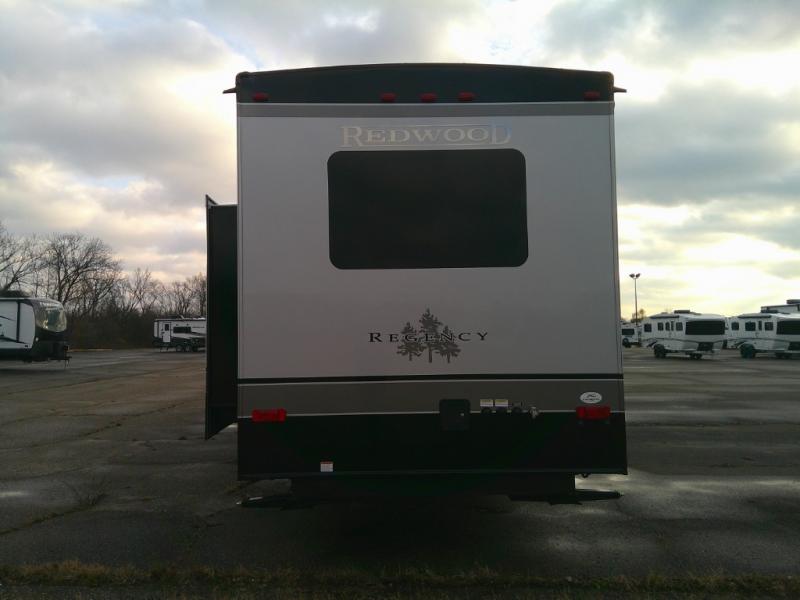 2025 Redwood Regency 3721FDB, $ 84,990