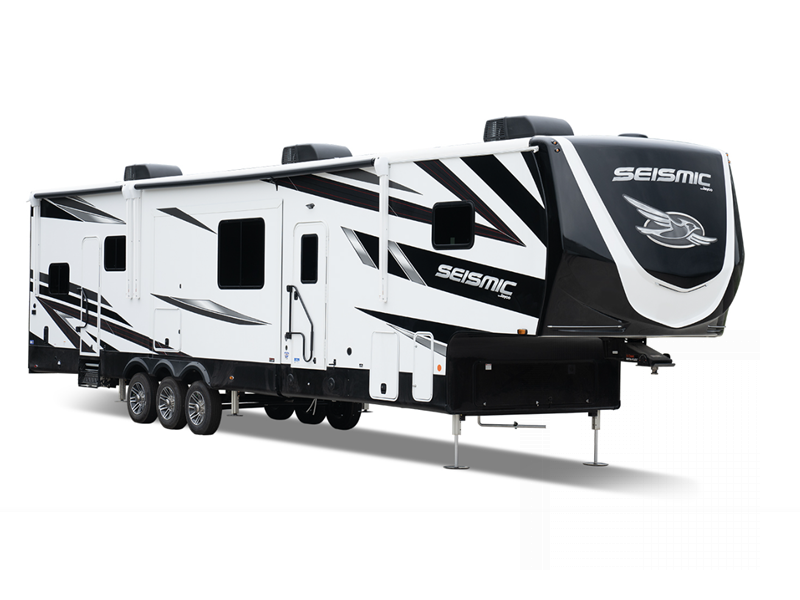 2026 Jayco Seismic 413, $ 158,379