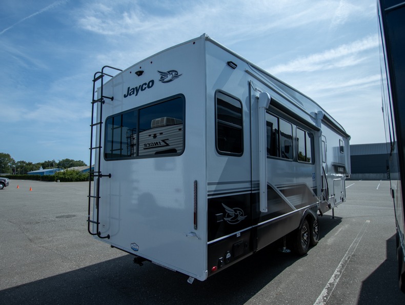 2026 Jayco Eagle 321RSTS, $ 103,890