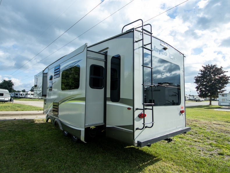 2018 Jayco Eagle HT 27.5RLTS, $ 0