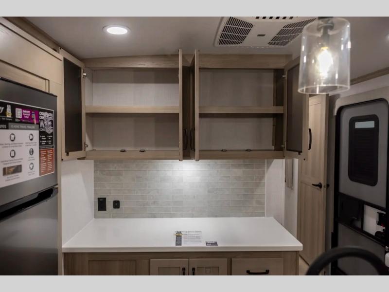 2026 Forest River Flagstaff Classic 832IKRL, $ 63,495