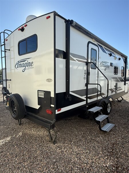 2019 Grand Design Imagine 2150RB, $ 25,995