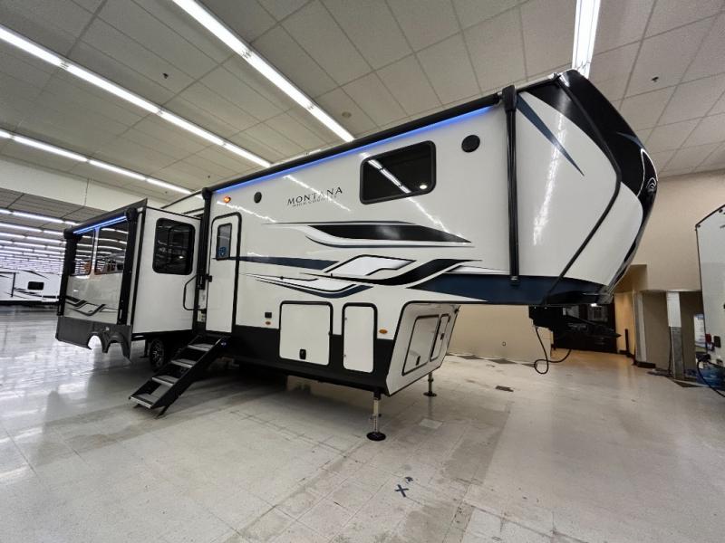 2024 Keystone Montana High Country 295RL, $ 79,990