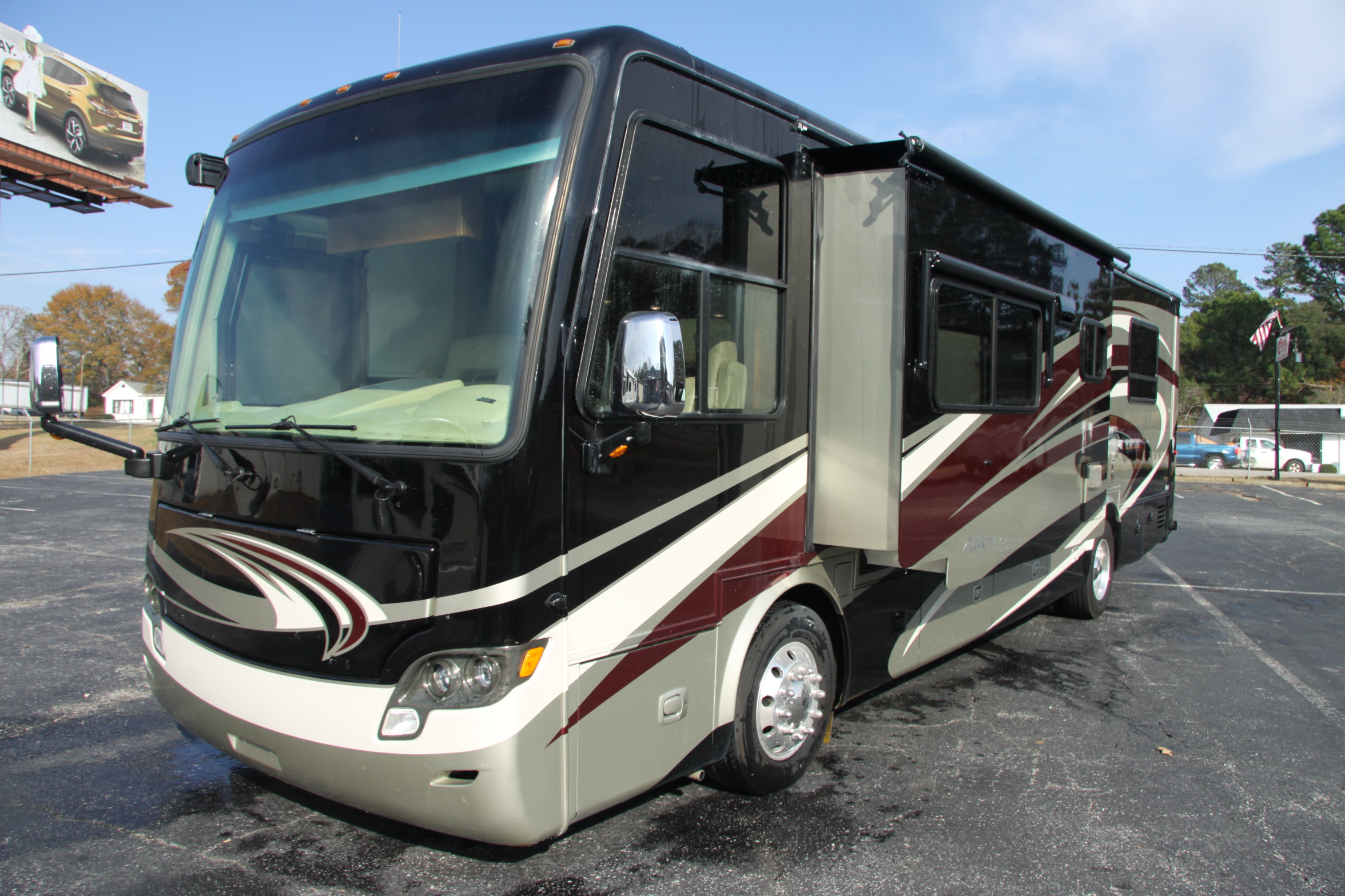 2013 Tiffin Motorhomes Allegro Breeze 32 BR, $ 62,888