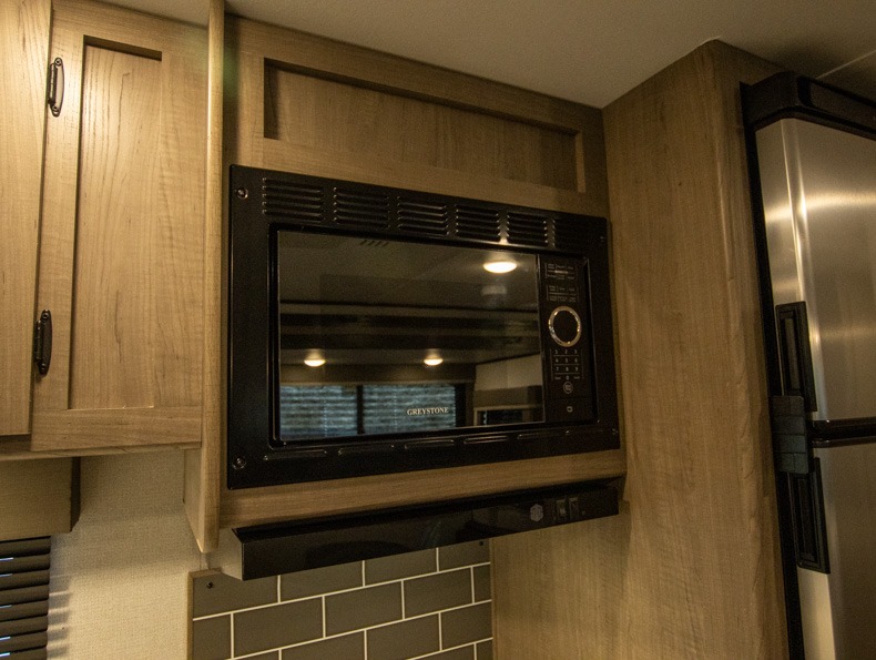 2021 Keystone Hideout (Travel Trailer - East/All) , $ 0