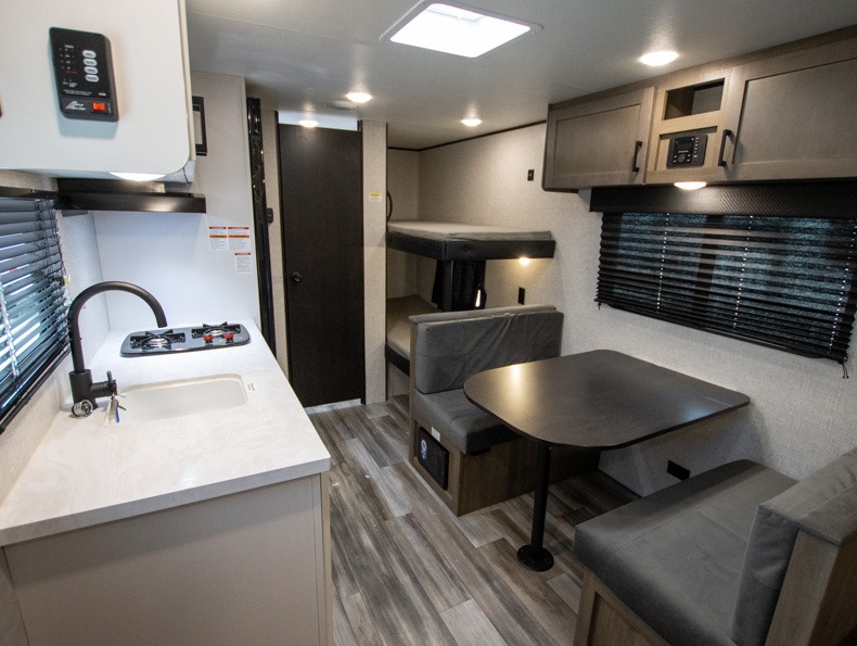 2025 Jayco Jay Flight SLX 175BH, $ 0