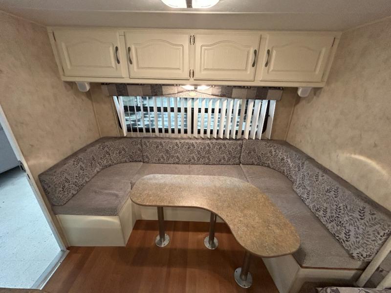 2009 Dutchmen Dutchmen 27CD-SL, $ 13,990