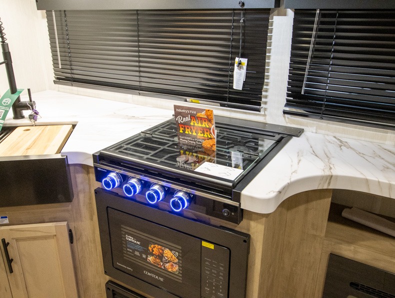 2026 Forest River Cherokee Grey Wolf Toy Haulers 2, $ 50,124