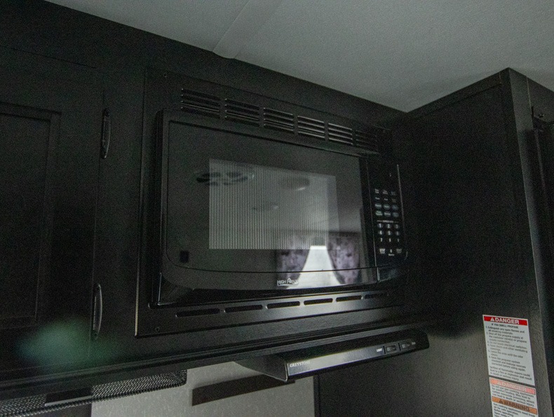 2021 Forest River Cherokee Wolf Pup 16BHS, $ 0