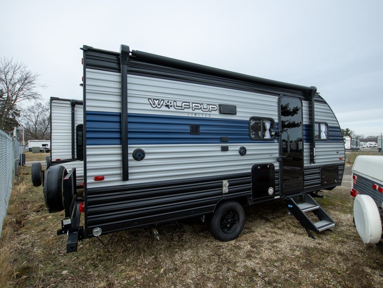 2021 Forest River Cherokee Wolf Pup 16BHS, $ 0