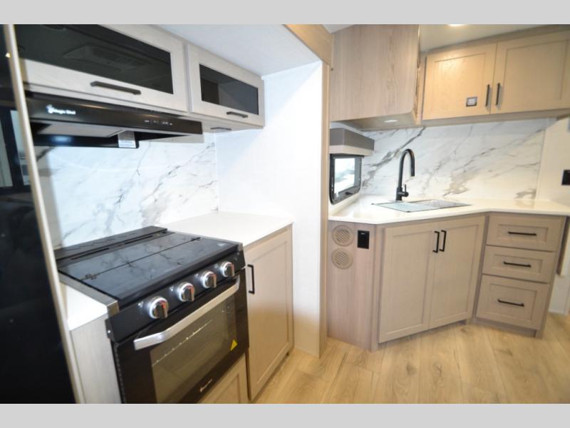 2026 Forest River Flagstaff Super Lite 29SRL, $ 61,610