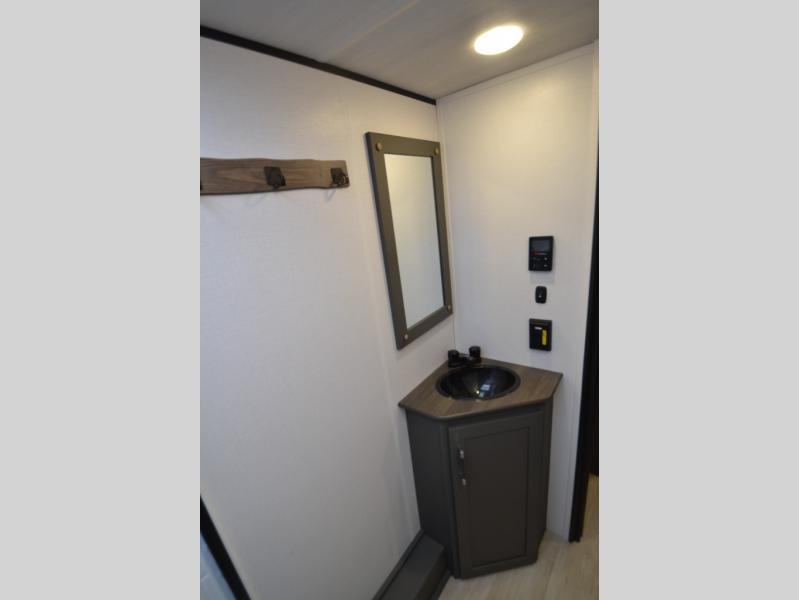 2026 Keystone Bullet Classic 21BHC, $ 0