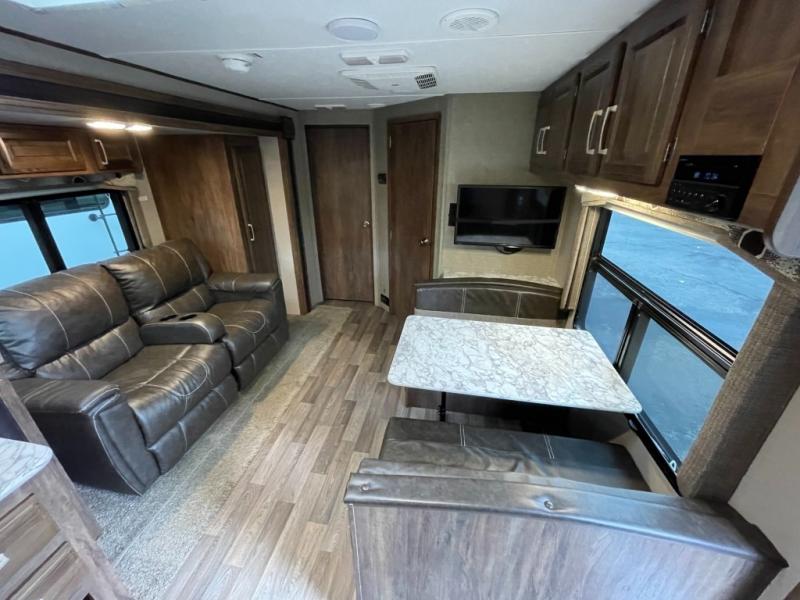 2017 Keystone Cougar Half-Ton 24SABWE, $ 24,990