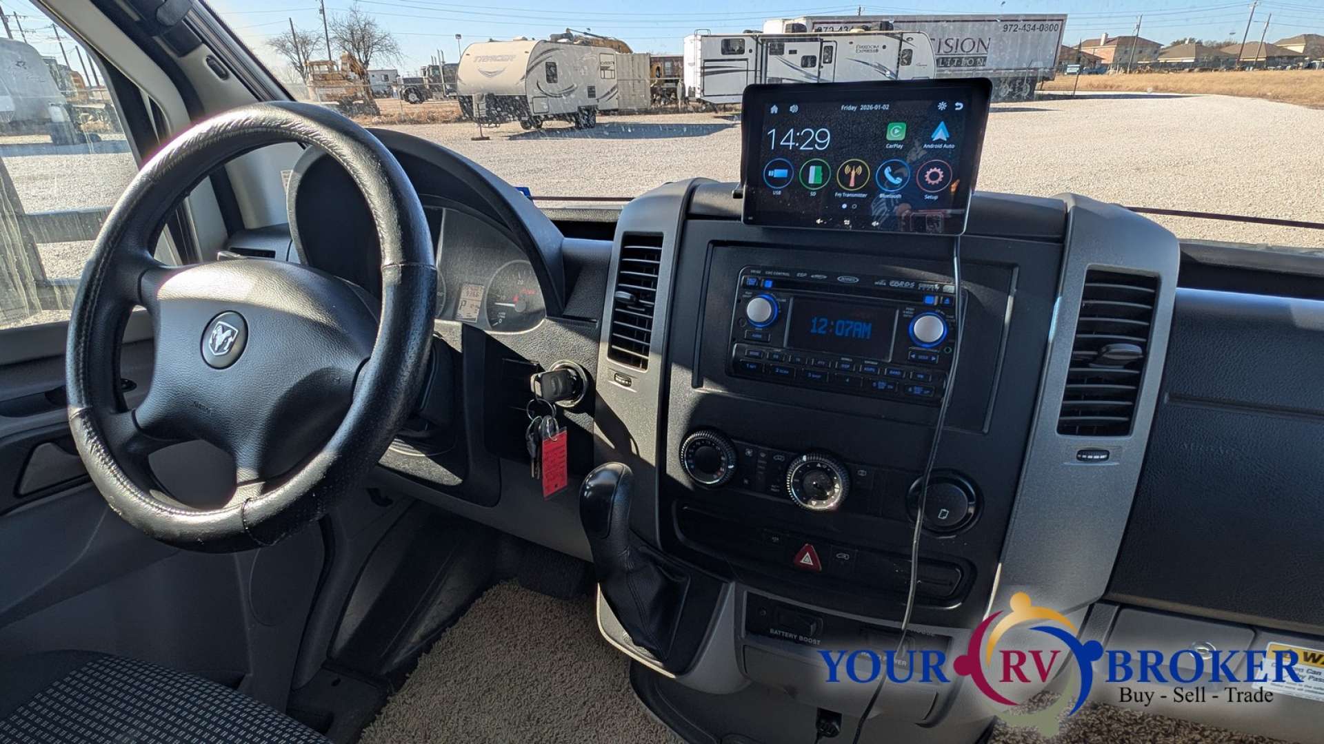 2008 Winnebago Itasca Navion 24J, $ 39,900