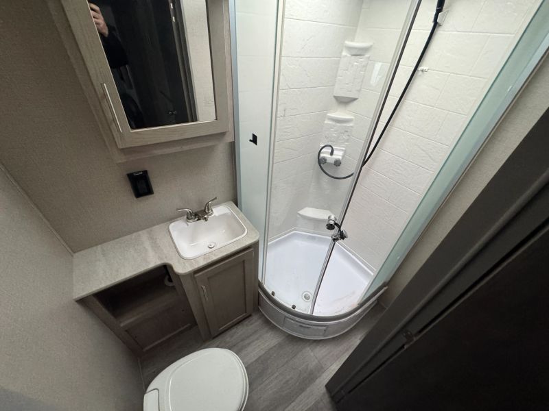 2022 Coachmen Catalina Legacy, $ 23,900