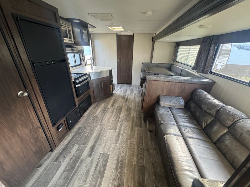 2018 Forest River Grey Wolf, $ 15,900