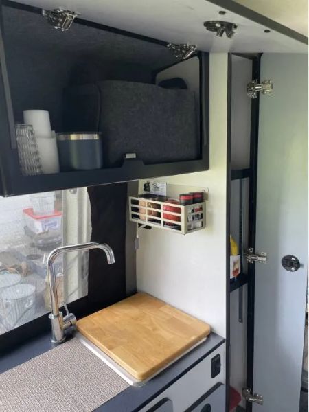 2021 Winnebago Revel, $ 99,000