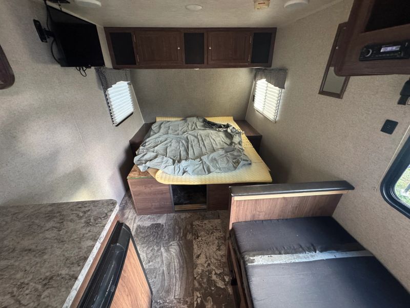 2018 Heartland Pioneer, $ 9,900