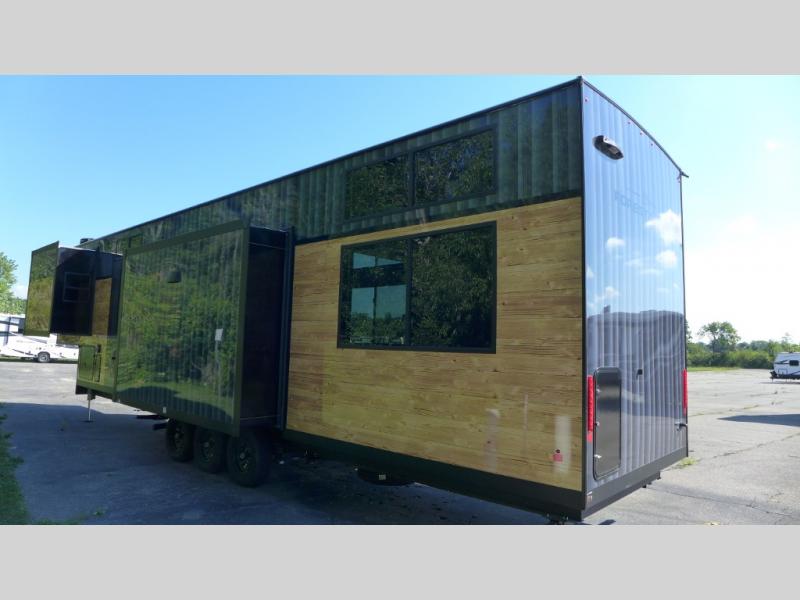 2025 Forest River Cedar Creek Cottage 41FWC, $ 114,853