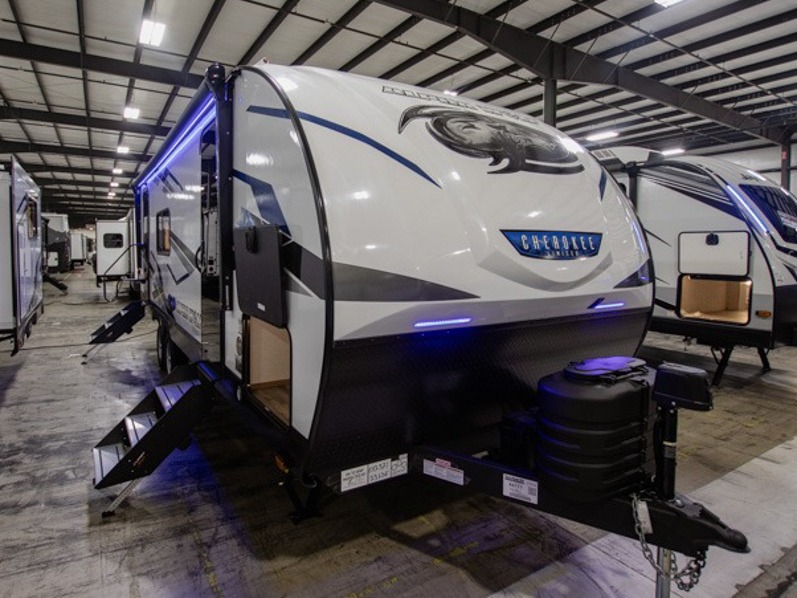 2024 Forest River Cherokee Alpha Wolf 23LDE-L, $ 52,632