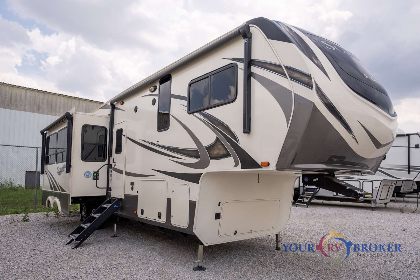 2020 Grand Design Solitude S-Class 3550BH, $ 55,000