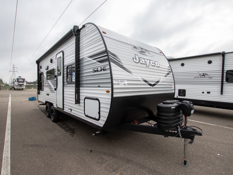 2026 Jayco Jay Flight SLX 210QB, $ 32,031
