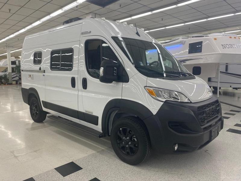 2024 Winnebago Solis Pocket 36B, $ 94,990
