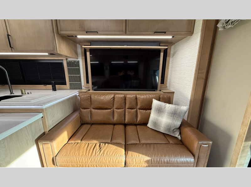 2026 Dynamax Grand Sport 45CA, $ 0