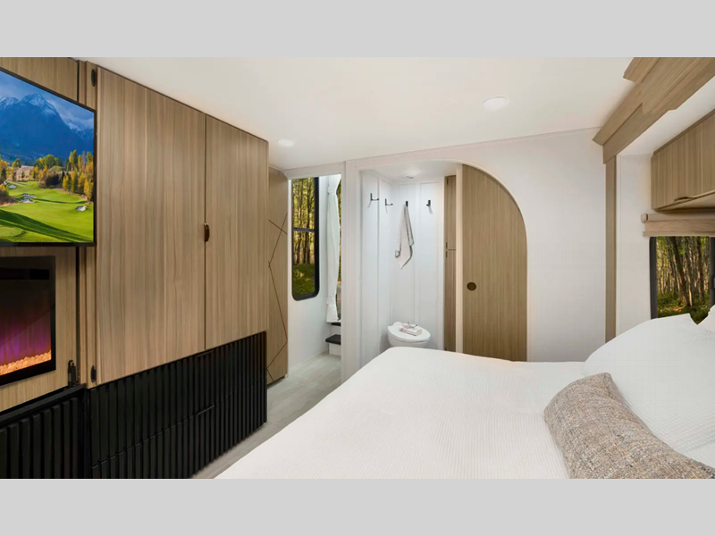 2026 Forest River Salem Grand Villa 42ZEN, $ 0