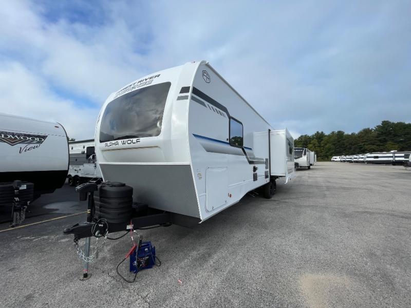 2026 Forest River Cherokee Alpha Wolf 26RL, $ 59,137