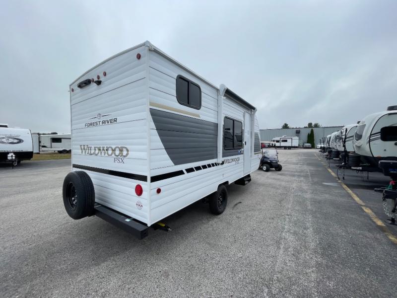 2026 Forest River Wildwood FSX 174DBLE, $ 30,363