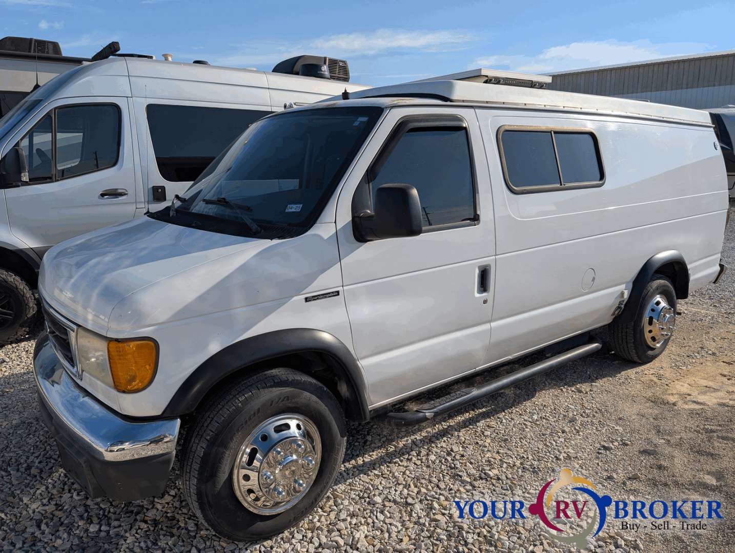 2005 Ford Sportsmobile E350, $ 17,000