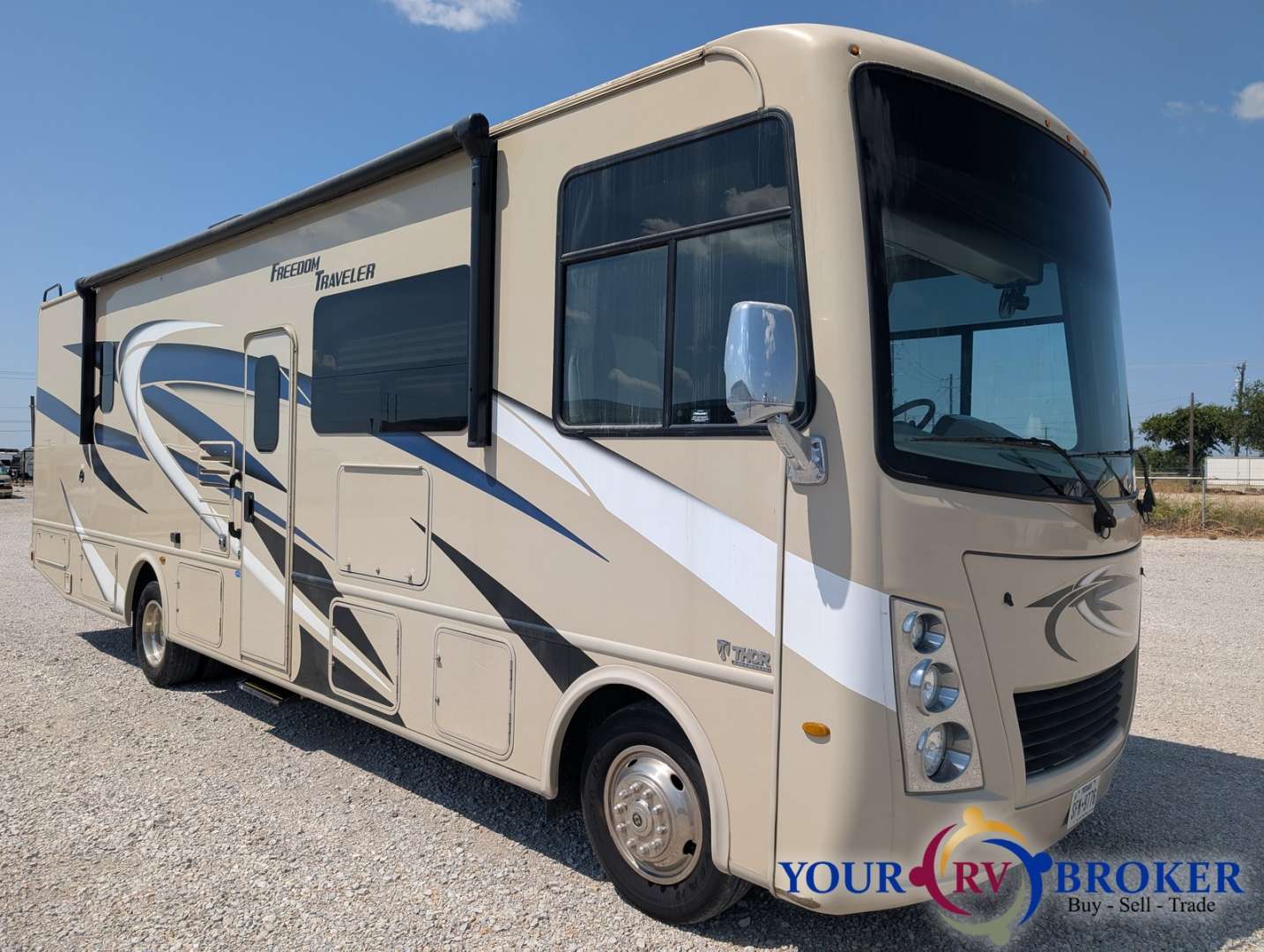 2021 Thor Motor Coach Freedom Traveler A32, $ 69,900