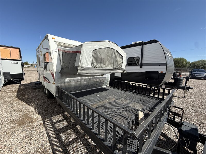 2010 Palomino BANSHEE 195EX, $ 10,500