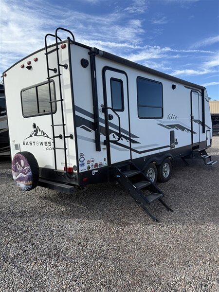 2020 East To West Alta 2350 KRK, $ 19,450