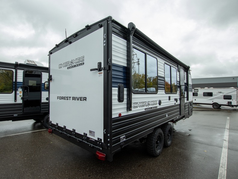 2026 Forest River Cherokee Grey Wolf Toy Haulers 1, $ 21,990