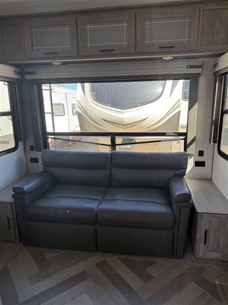 2021 Forest River 338BAR, $ 36,995