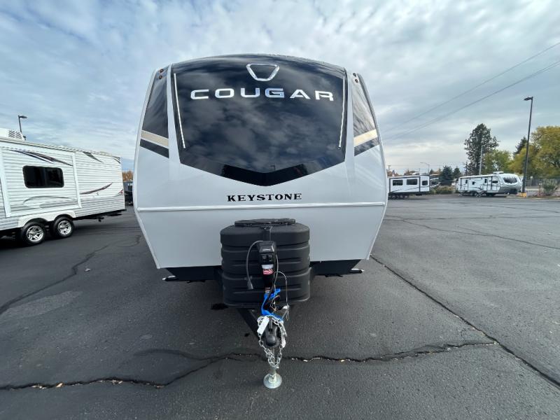 2026 Keystone Cougar Half-Ton (Travel Trailer) 28B, $ 53,902
