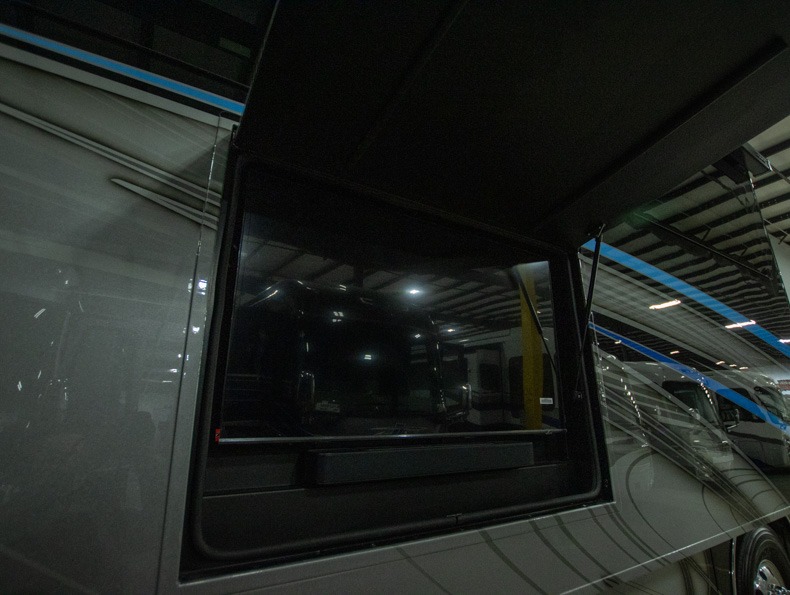 2026 Entegra Coach Cornerstone Reserve 45D, $ 1,116,480