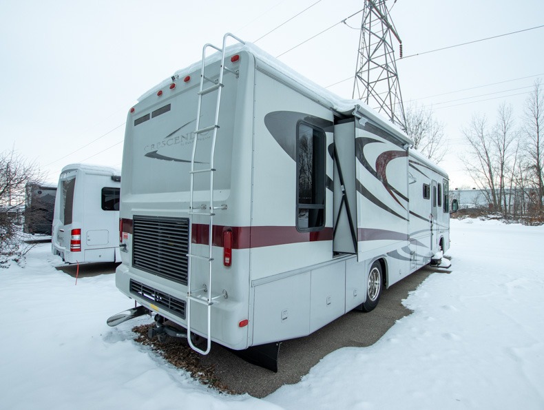 2004 Gulf Stream Crescendo 8356, $ 0