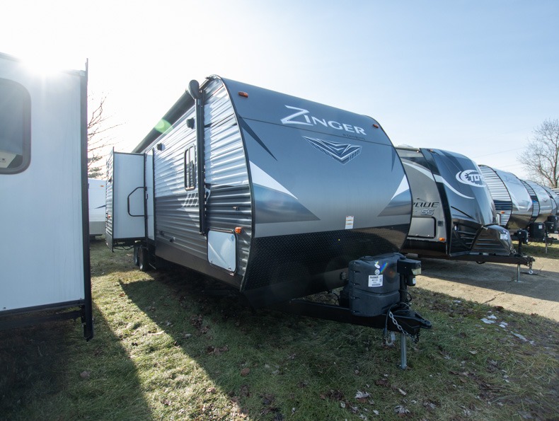 2018 CrossRoads Zinger 330BH, $ 0