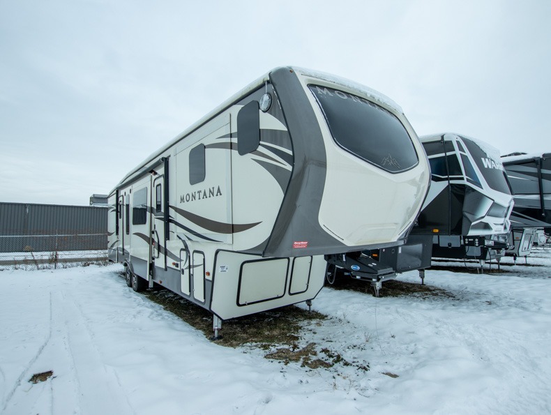 2018 Keystone Montana 3820FK, $ 0