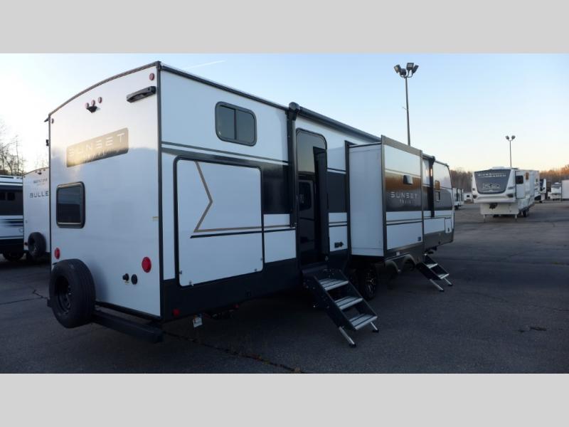 2026 CrossRoads Sunset Trail 331BH, $ 0