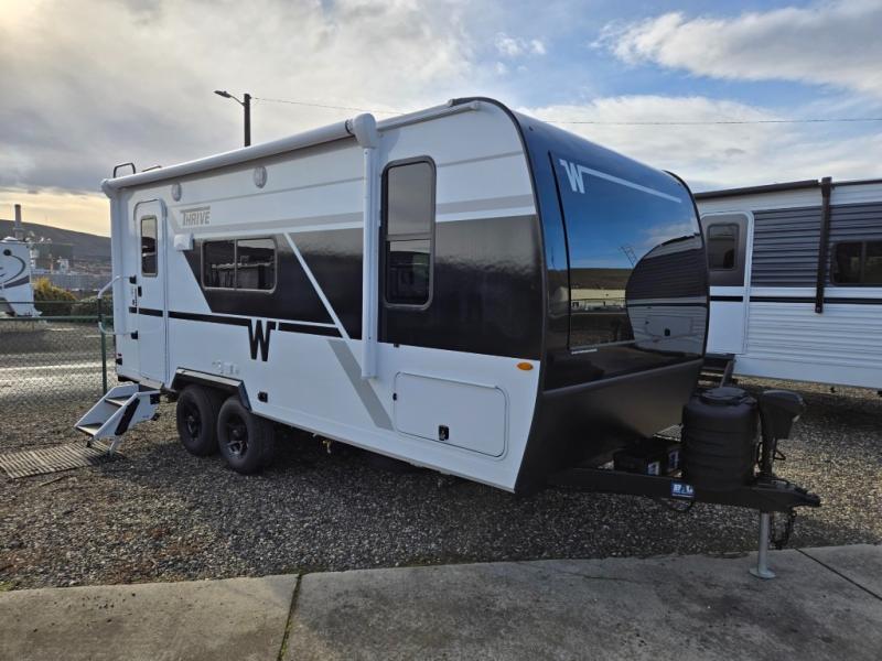 2026 Winnebago Thrive 18FBS, $ 39,007