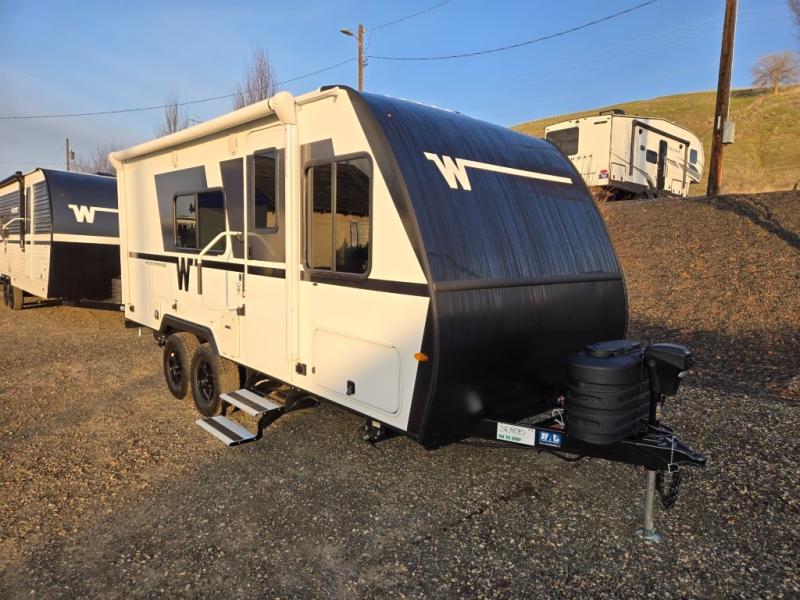 2026 Winnebago Micro Minnie 2100BH, $ 37,410