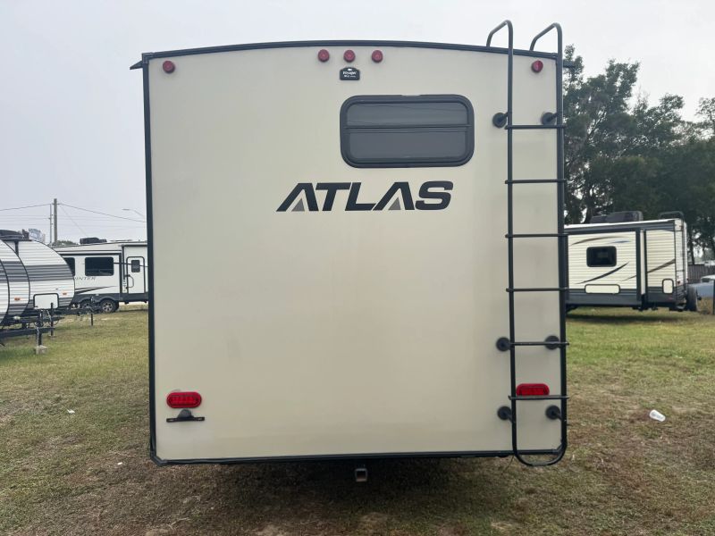 2020 Atlas by Dutchmen Atlas, $ 16,900